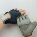 Callus-protecting Half-finger Gym Gloves For Weightlifting And Strength Training - Image 9